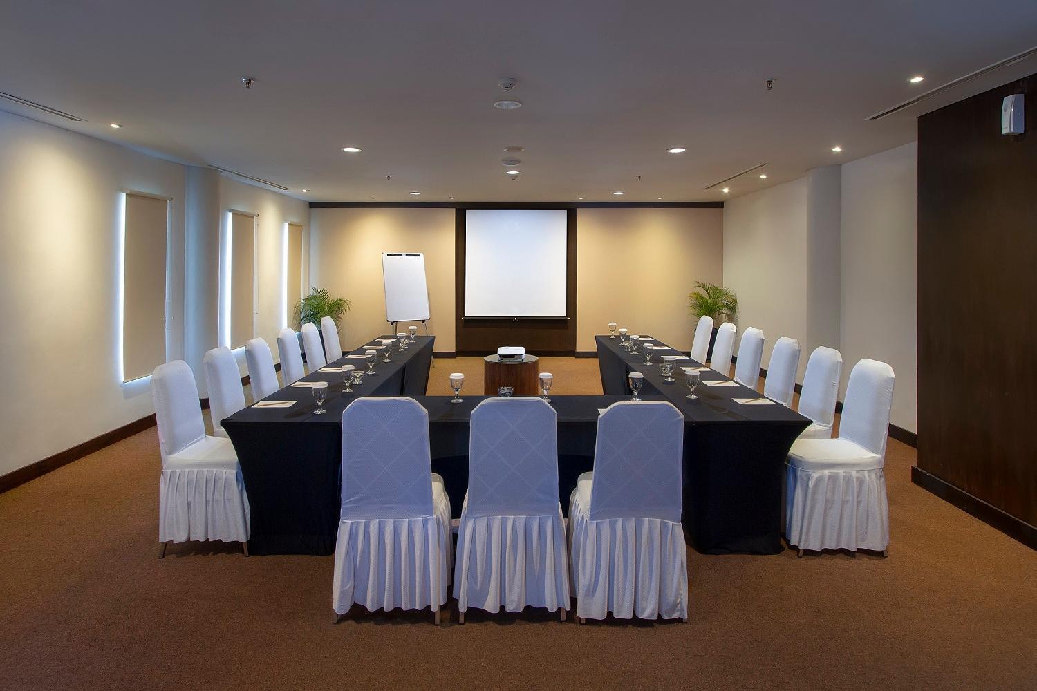 Primebiz Hotel Kuta Kuta Lombok Zewnętrze zdjęcie